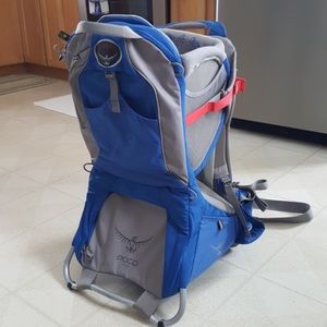 Osprey poco plus child carrier